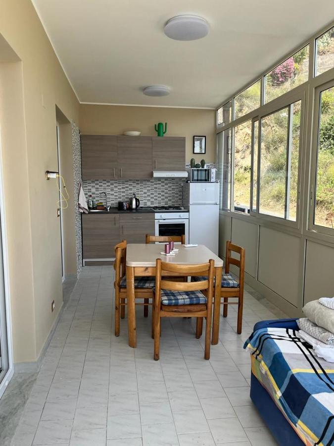 Apartmán Casa Vacanze Luna Letojanni Exteriér fotografie