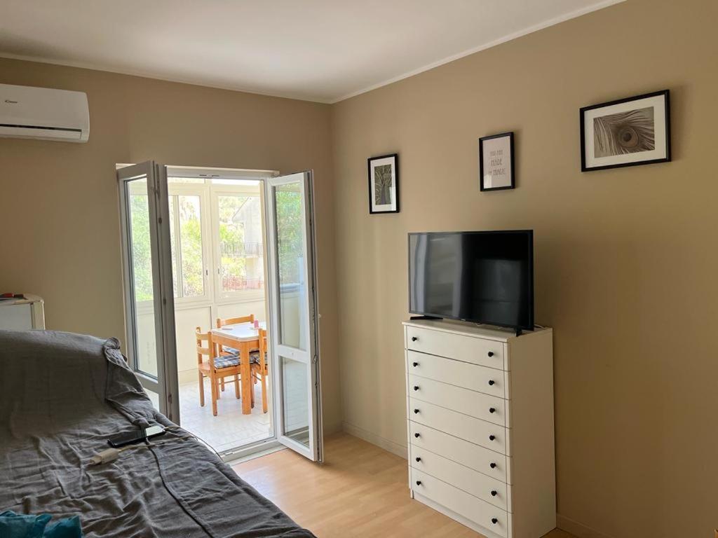 Apartmán Casa Vacanze Luna Letojanni Exteriér fotografie