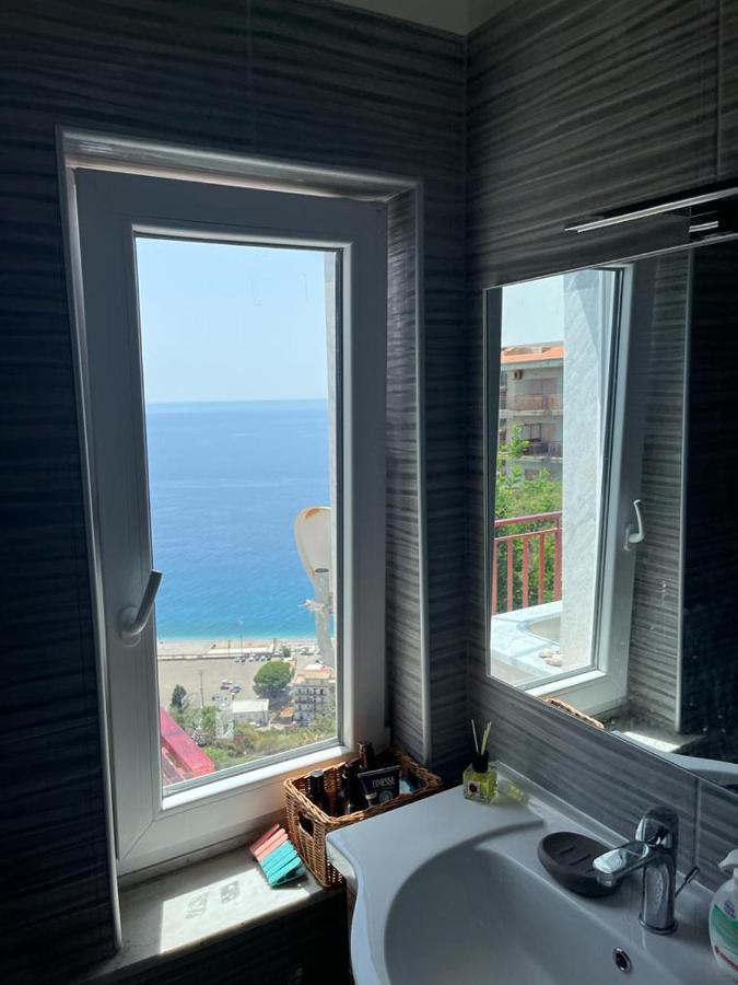 Apartmán Casa Vacanze Luna Letojanni Exteriér fotografie